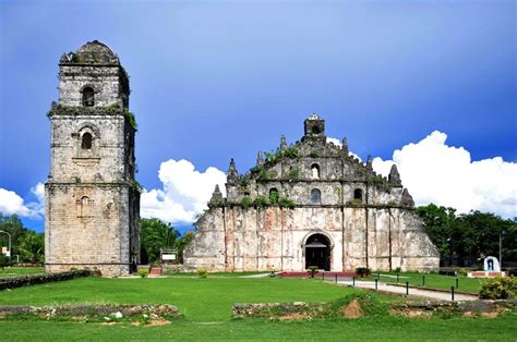 ilocos norte famous tourist spot|Top 14 Ilocos Norte Tourist Spots: White beaches, Heritage Churches.